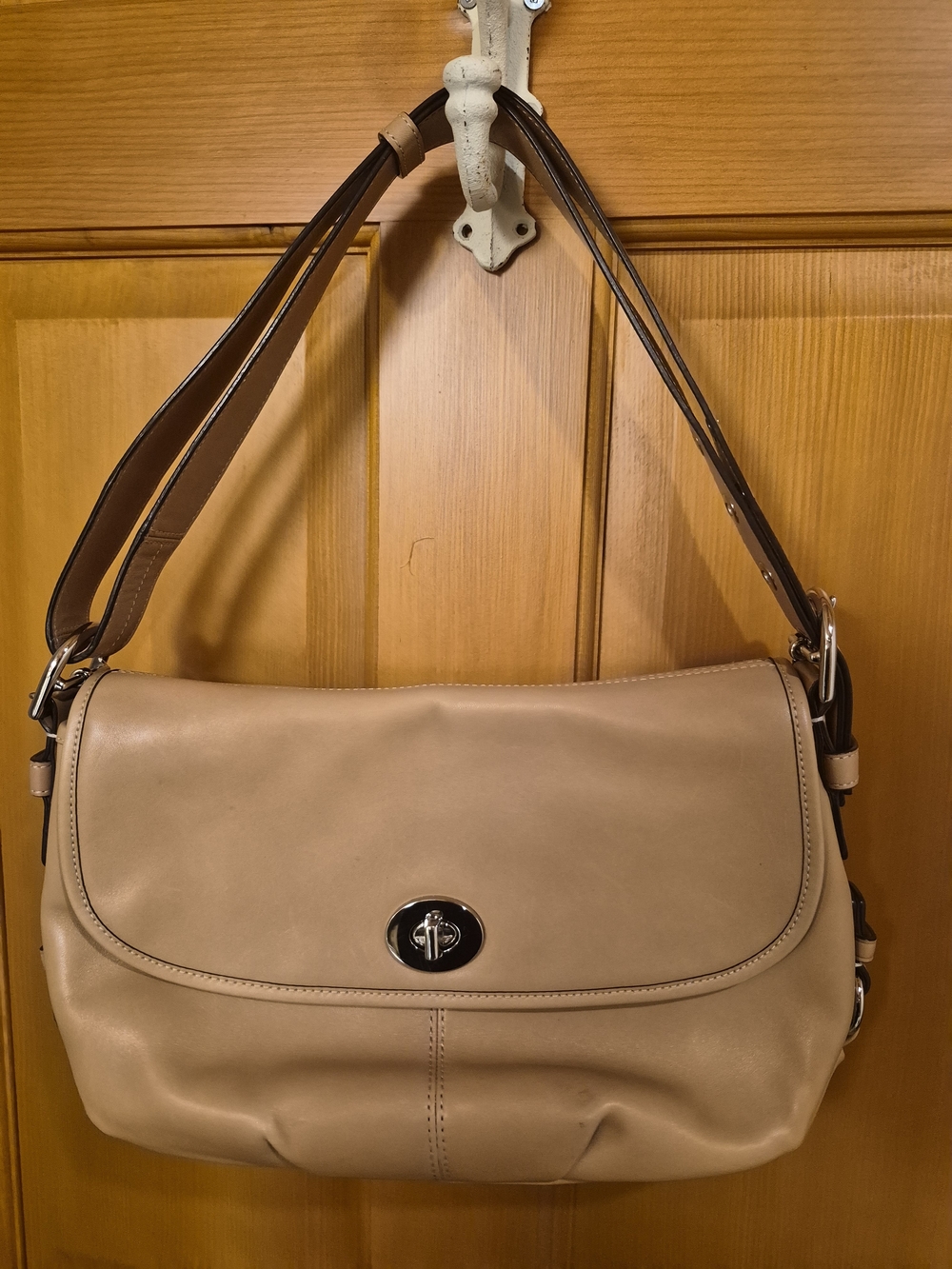 Coach F15170 Legacy Leather Flap Turnlock Crossbody Shoulder Bag Tan
